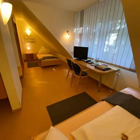 Taranga Tagungszentrum Und Hotel Waffensen