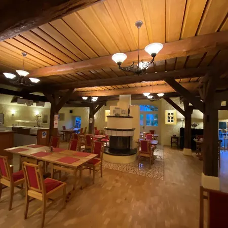 Hotel Taranga Tagungszentrum Und Waffensen